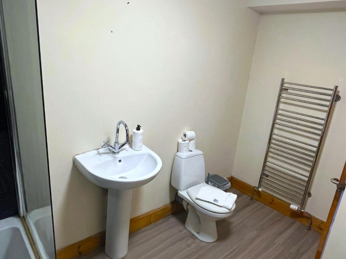 Elegant 2 Bedroom Chalet 爱丁堡 外观 照片
